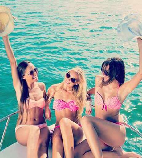 Albufeira - Hen Party Packages - BBQ Boat Cruise