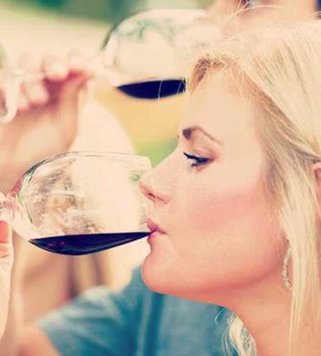 Albufeira - Hen Party Packages - Wine Tasting