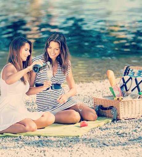Hen Party Packages - Bristol - Vintage Afternoon