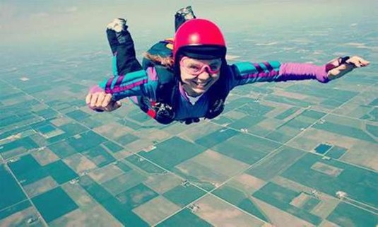 Brno Hen Do Ideas and Activities - Skydiving